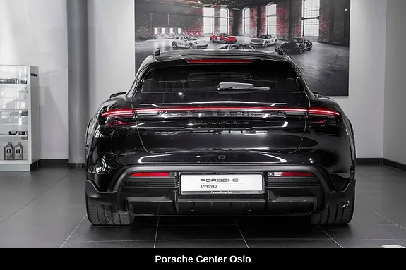Porsche Taycan 2021 photo 5