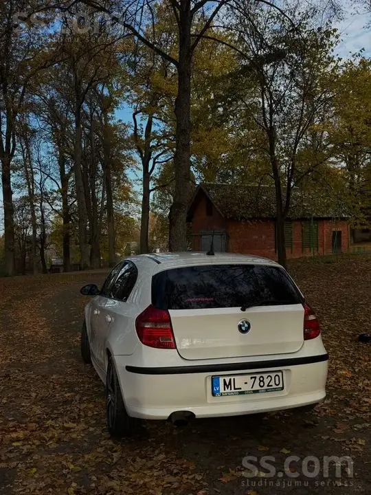 BMW 118D 2008 photo 4