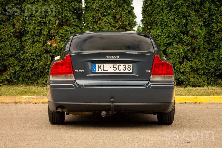 Volvo S60 2004 photo 5