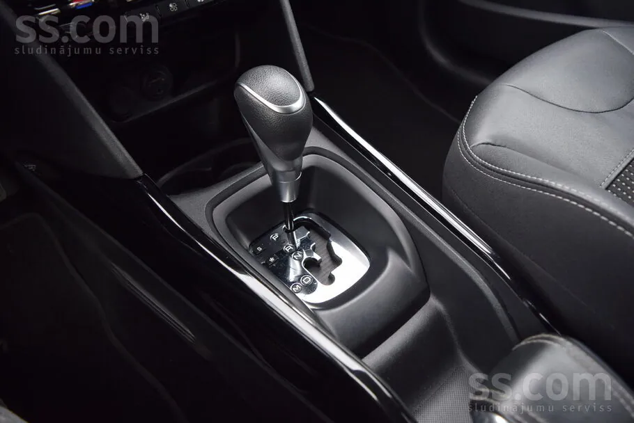 Peugeot 2008 2017 photo 5