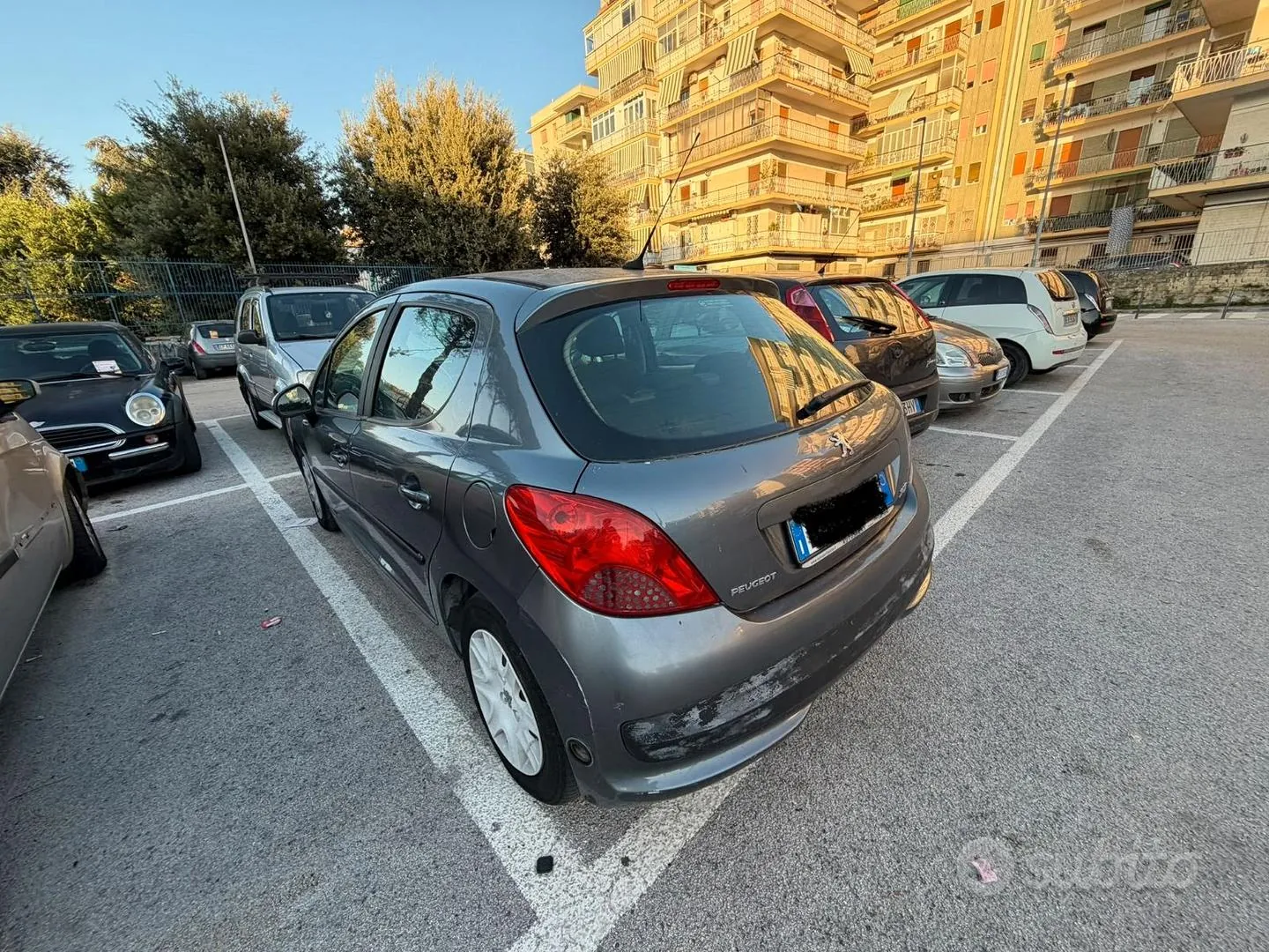 Peugeot 207 2008 photo 3