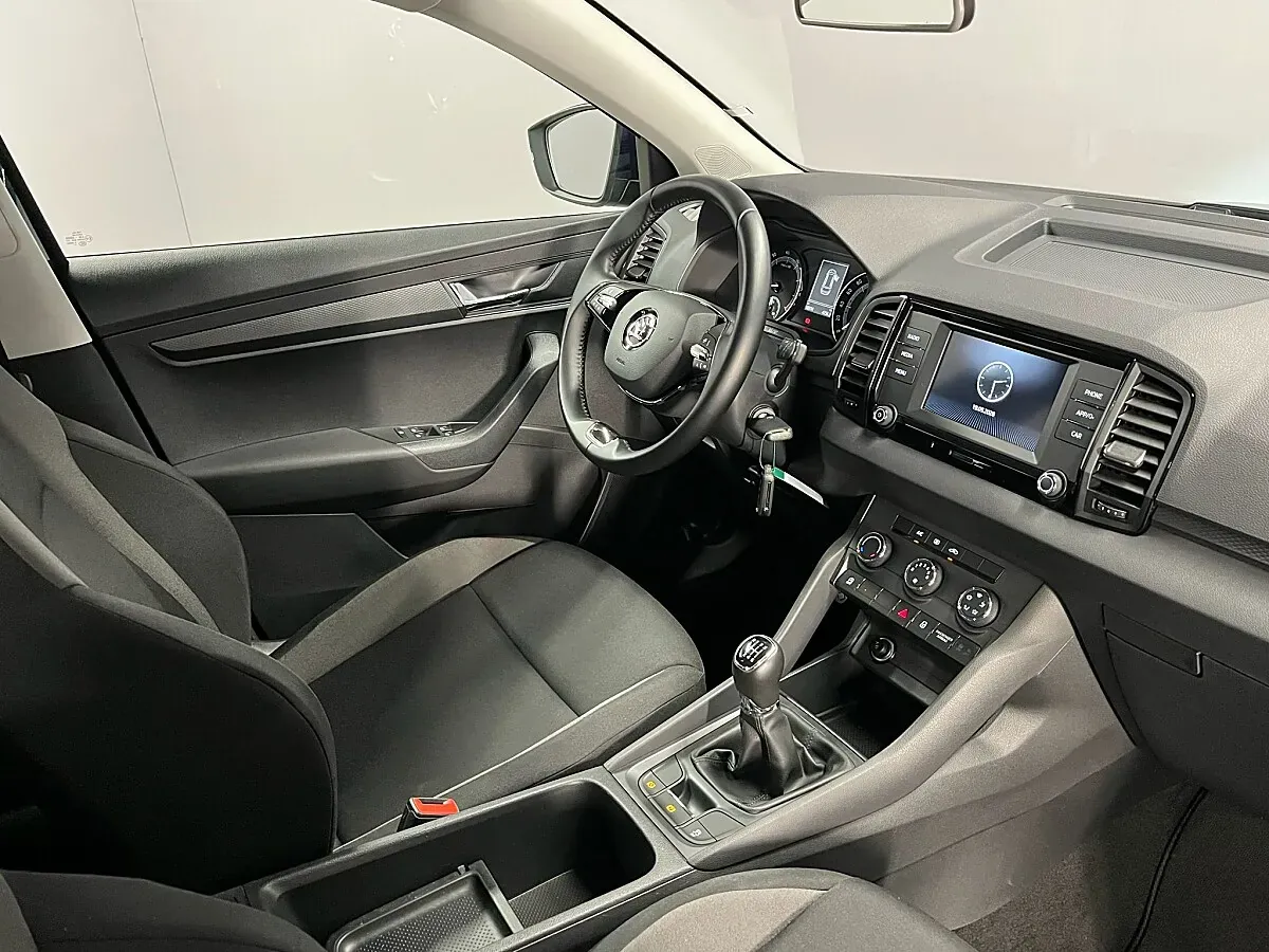 Skoda Karoq 2022 photo 2