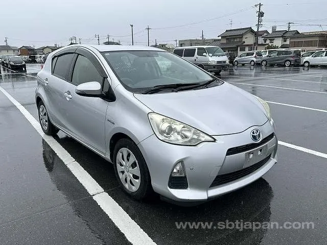 Toyota Aqua S