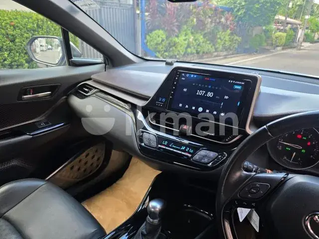 Toyota C-Hr 2017 photo 5