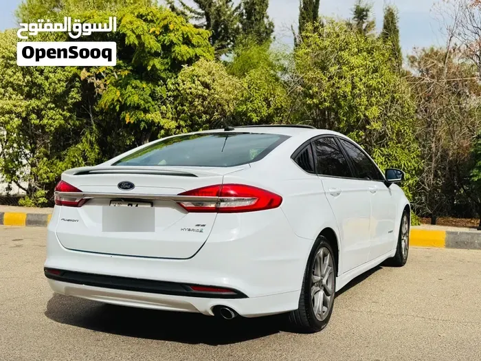 Ford Fusion 2017 photo 4