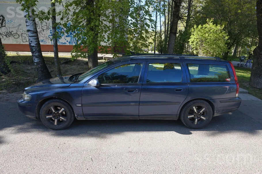 Volvo V70 2003 photo 3