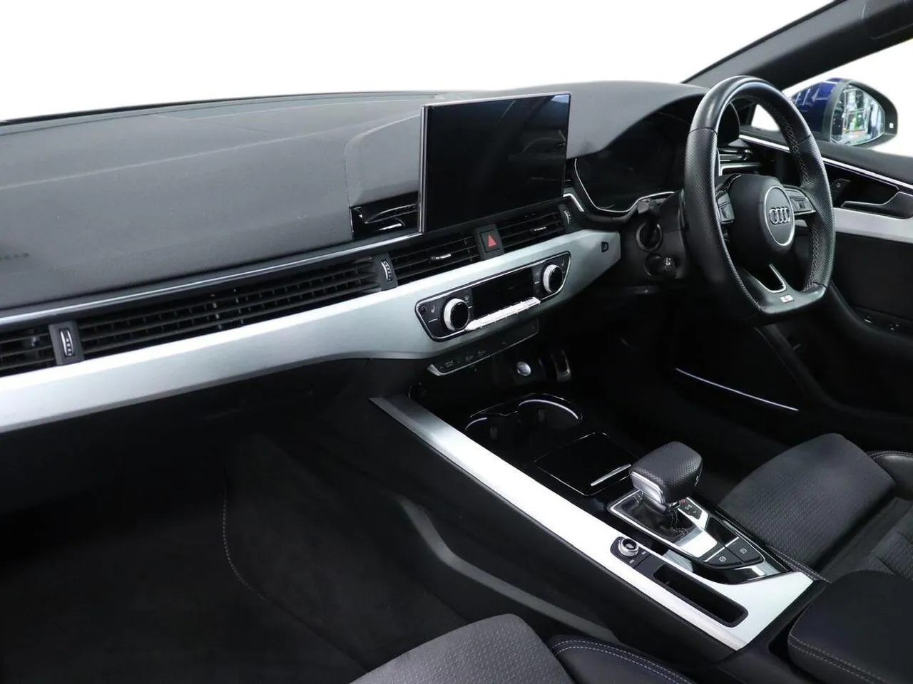 Audi A5 2022 photo 2