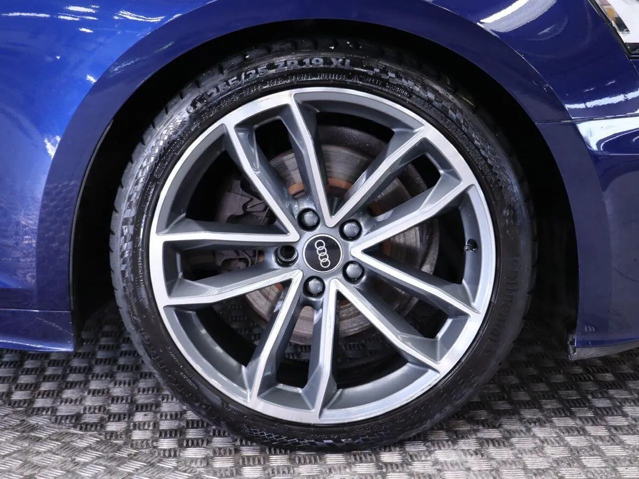 Audi A5 2022 photo 5