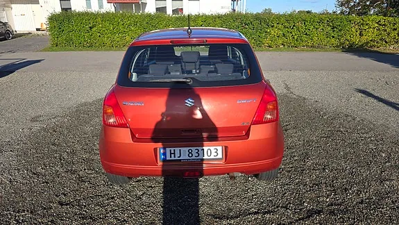 Suzuki Swift 2008 photo 5