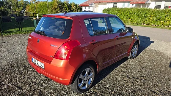 Suzuki Swift 2008 photo 4