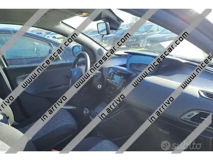 Lancia Ypsilon 2023 photo 2