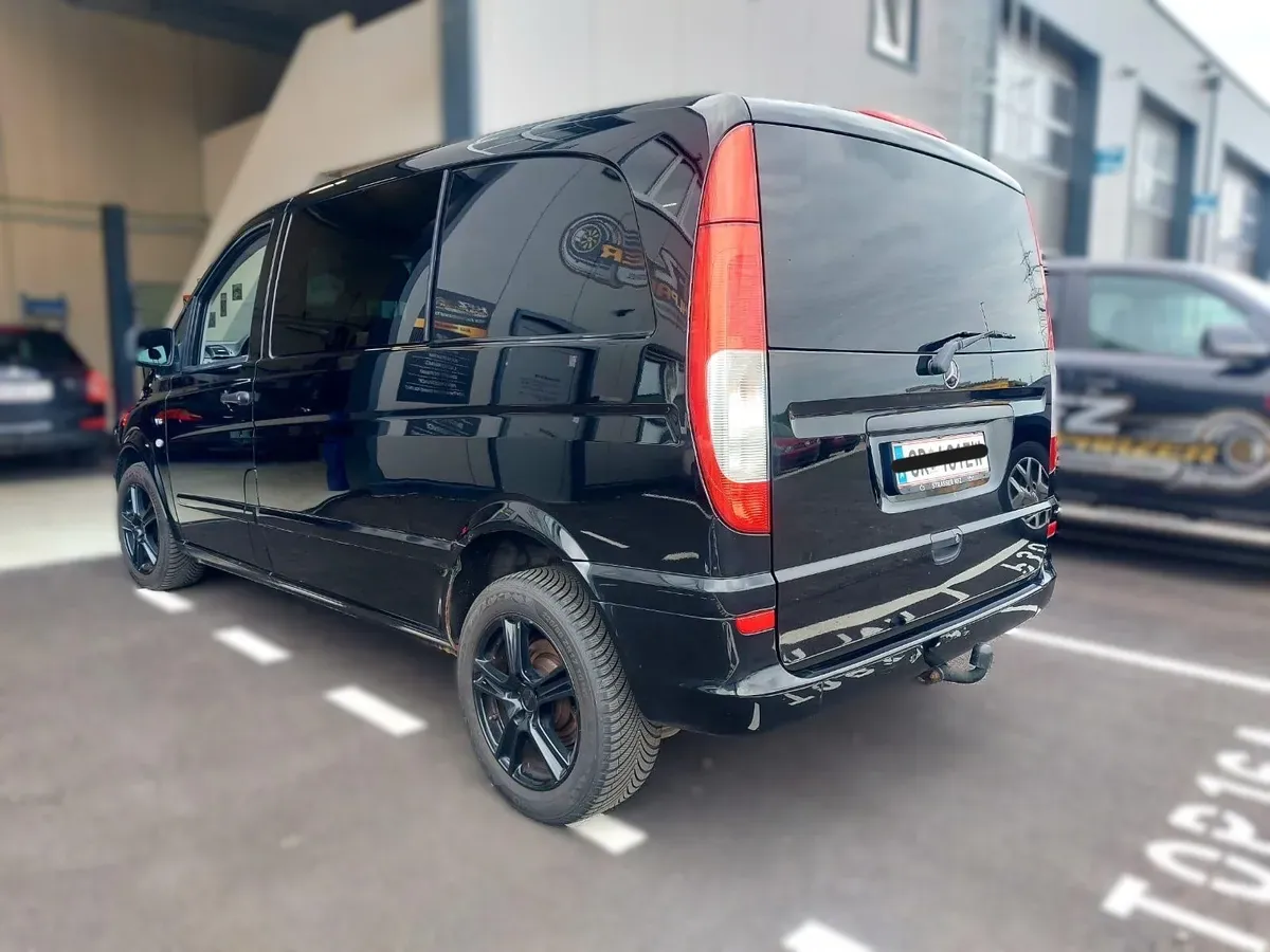 Mercedes-Benz Vito 2009 photo 2