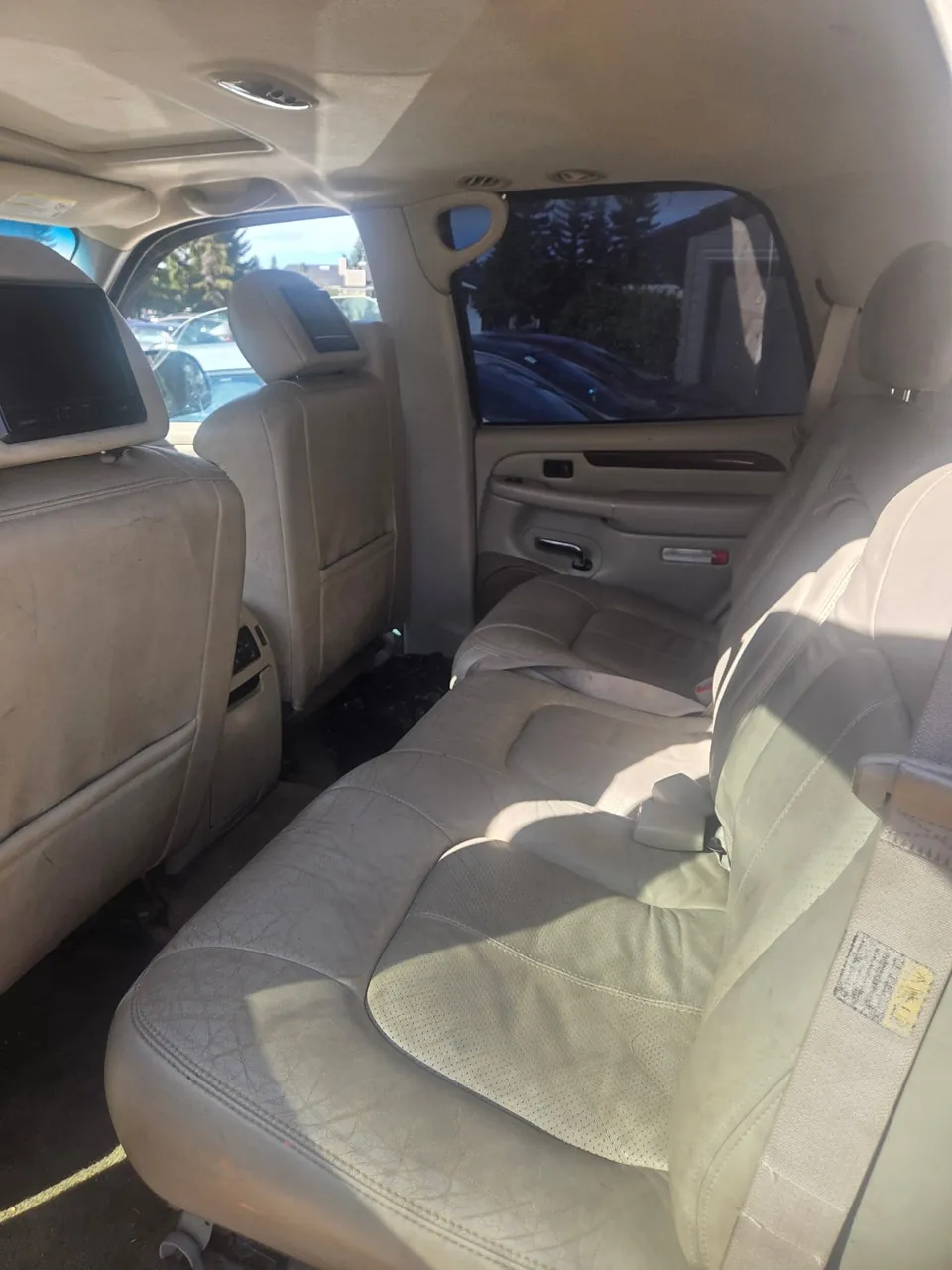 Cadillac Escalade 2002 photo 3