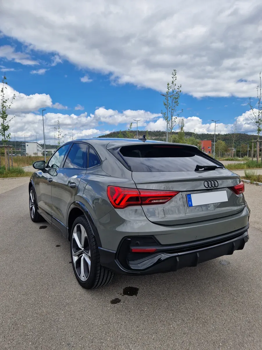 Audi Q3 2025 photo 2