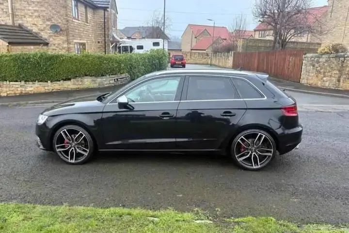 Audi A3 2013 photo 2