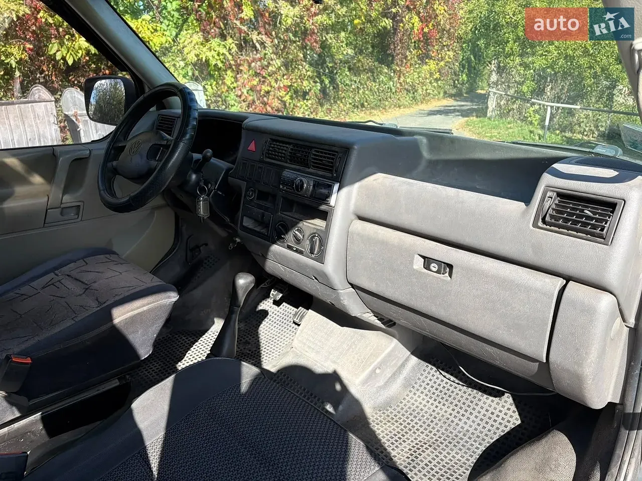 Volkswagen Transporter 2000 photo 5