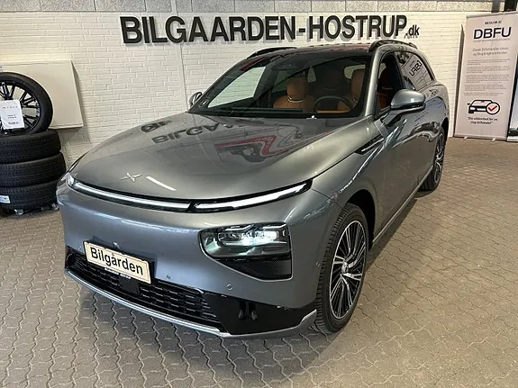 Xpeng G9