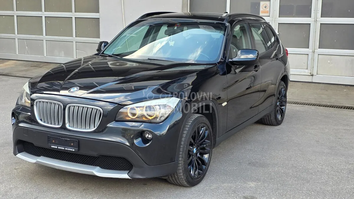 BMW X1 2010 photo 2