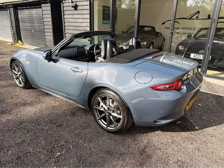 Mazda Mx-5 2022 photo 4
