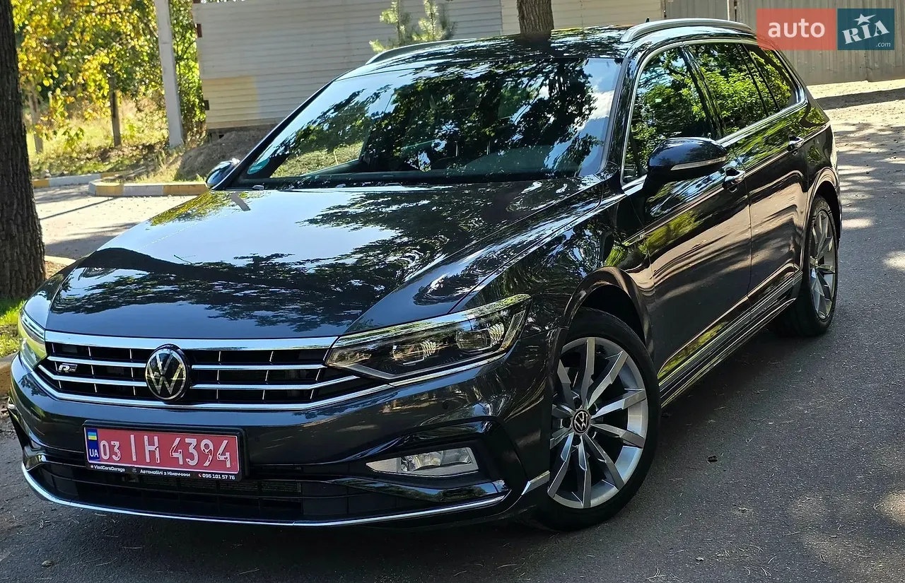 Volkswagen Passat 2023 photo 3