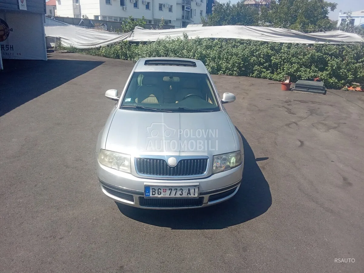 Skoda Superb 2006 photo 2