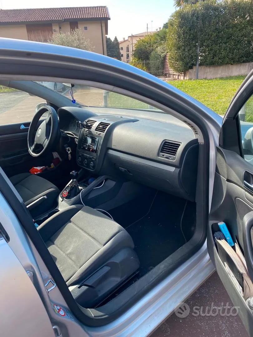 Volkswagen Golf 2006 photo 3