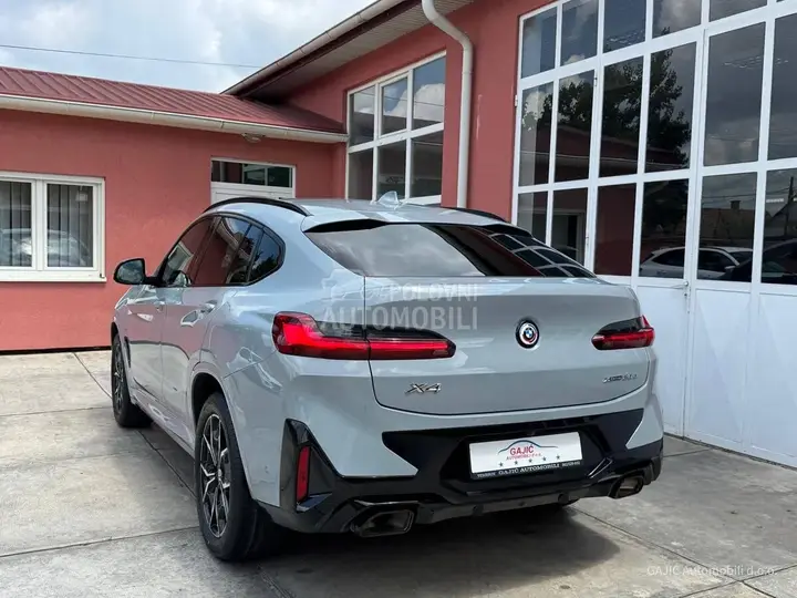BMW X4 2022 photo 3