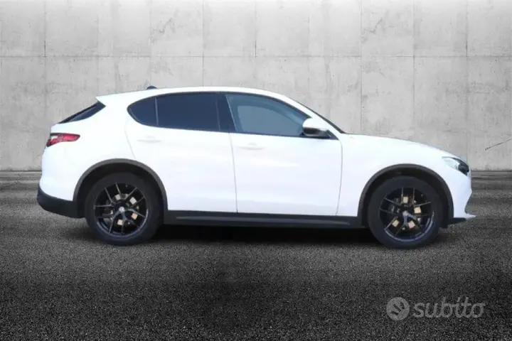 Alfa Romeo Stelvio 2018 photo 4