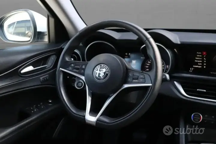 Alfa Romeo Stelvio 2018 photo 5