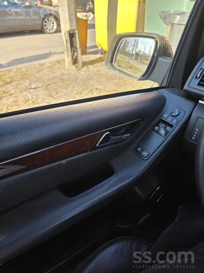 Mercedes-Benz B200 2008 photo 4