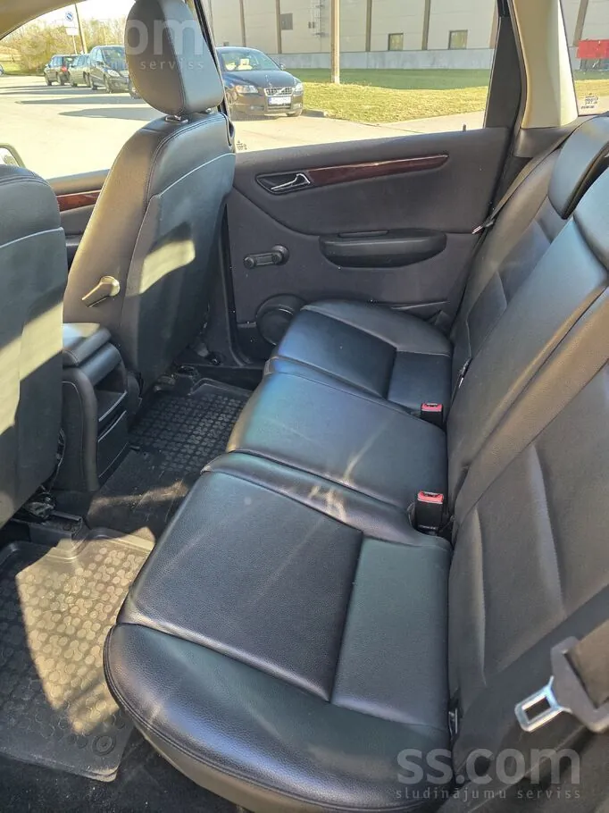 Mercedes-Benz B200 2008 photo 5