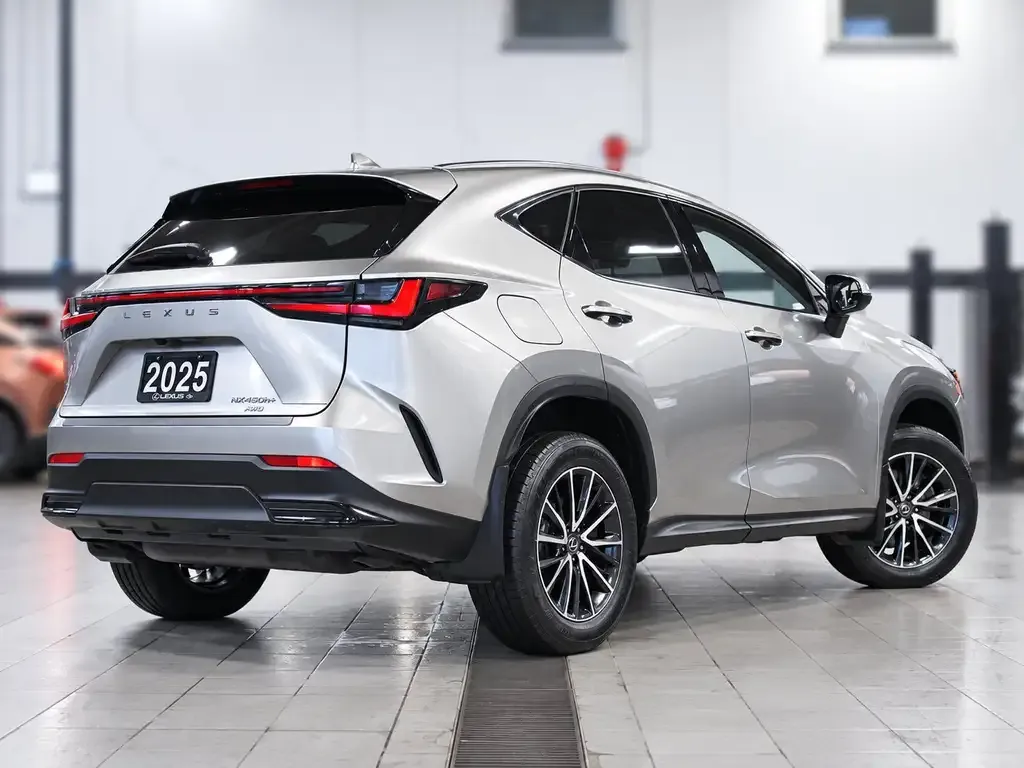 Lexus Nx 2025 photo 2