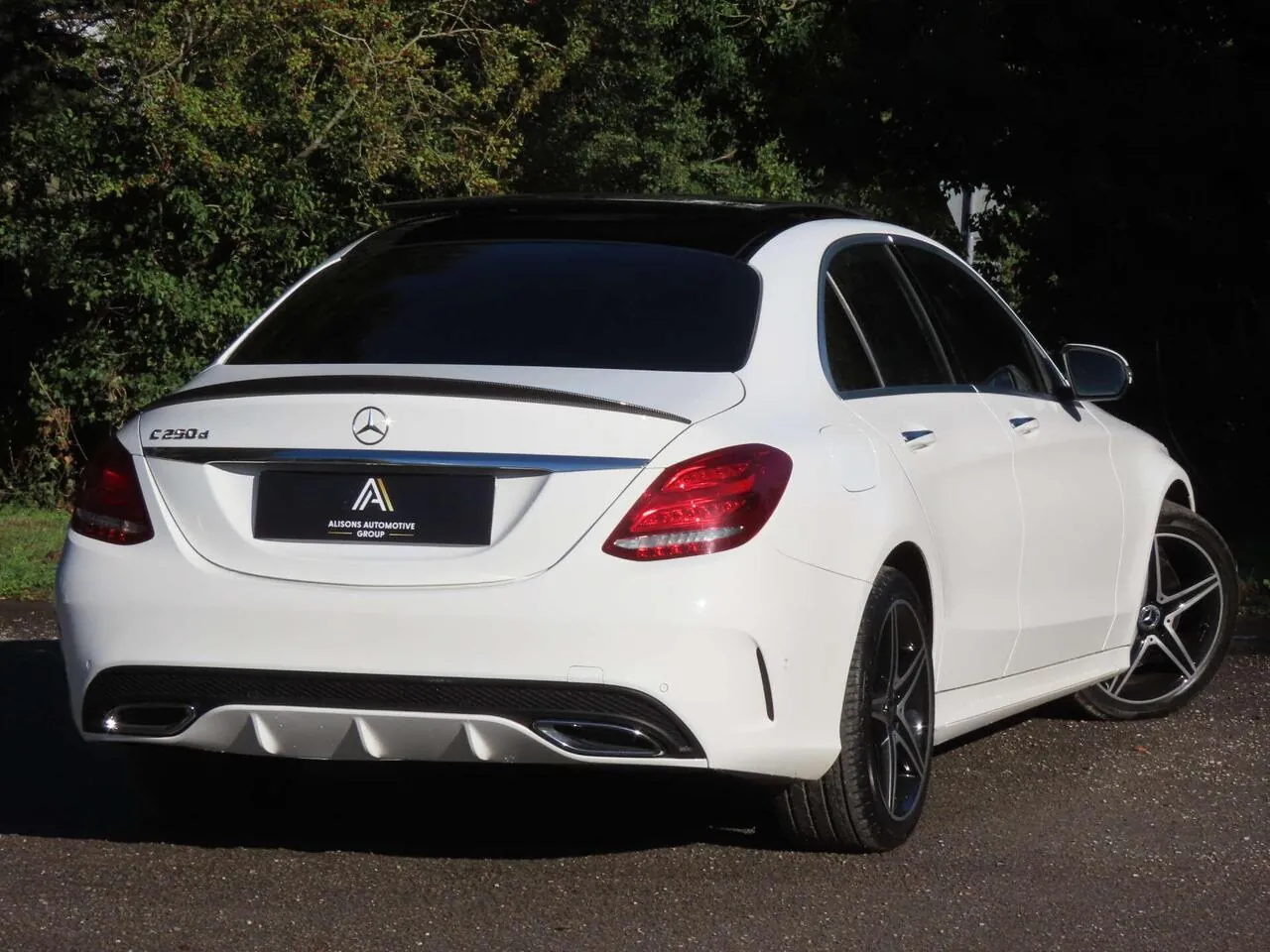 Mercedes-Benz C-Class 2017 photo 4