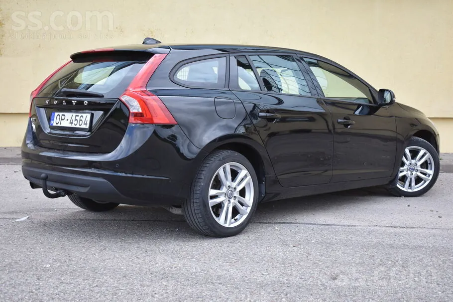 Volvo V60 2011 photo 5