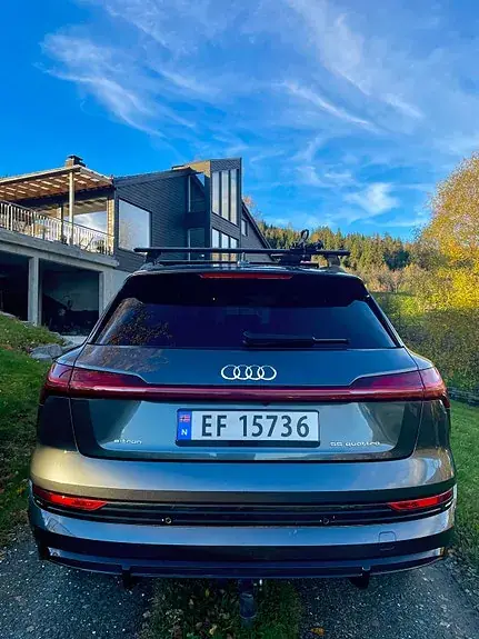Audi E-Tron 2023 photo 4