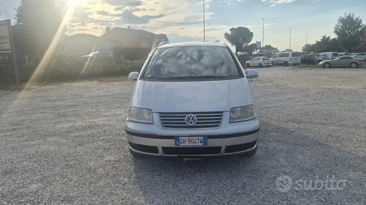 Volkswagen Sharan 2006 photo 5