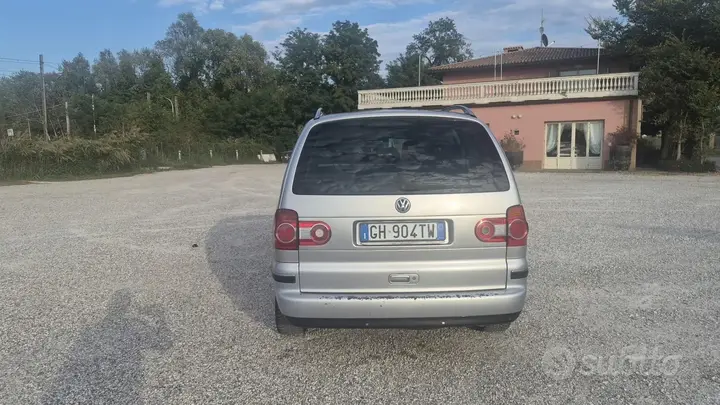 Volkswagen Sharan 2006 photo 4