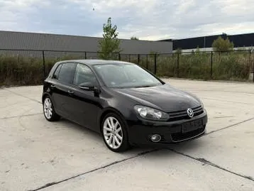 Volkswagen Golf 2010 photo 2