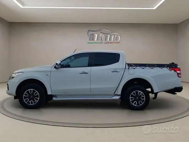 Mitsubishi L200 2018 photo 2