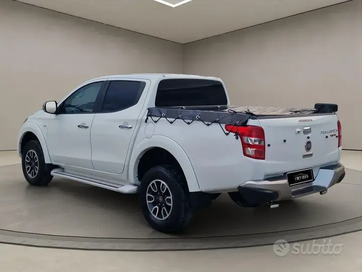 Mitsubishi L200 2018 photo 3