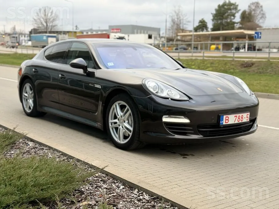 Porsche Panamera