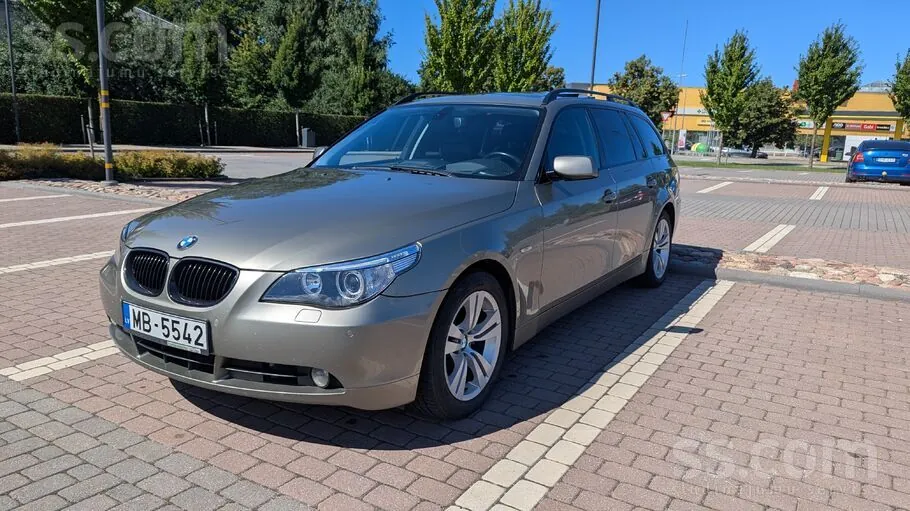 BMW 530