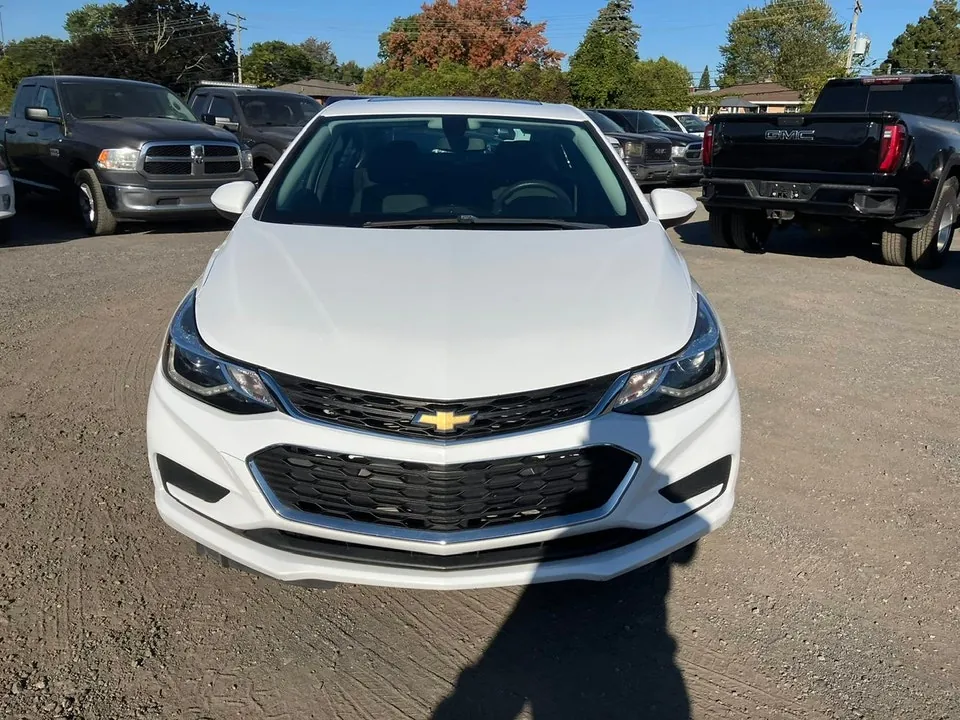 Chevrolet Cruze 2016 photo 2