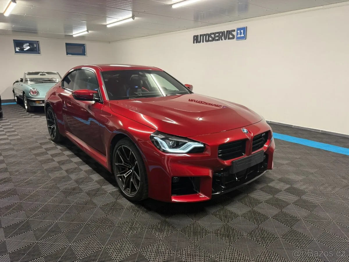 BMW M2 2026 photo 2
