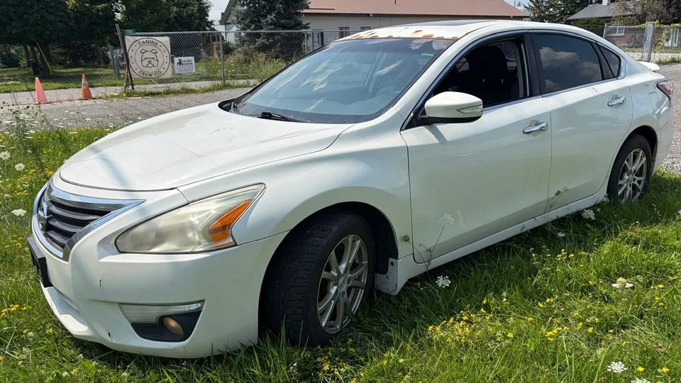 Nissan Altima 2015 photo 3