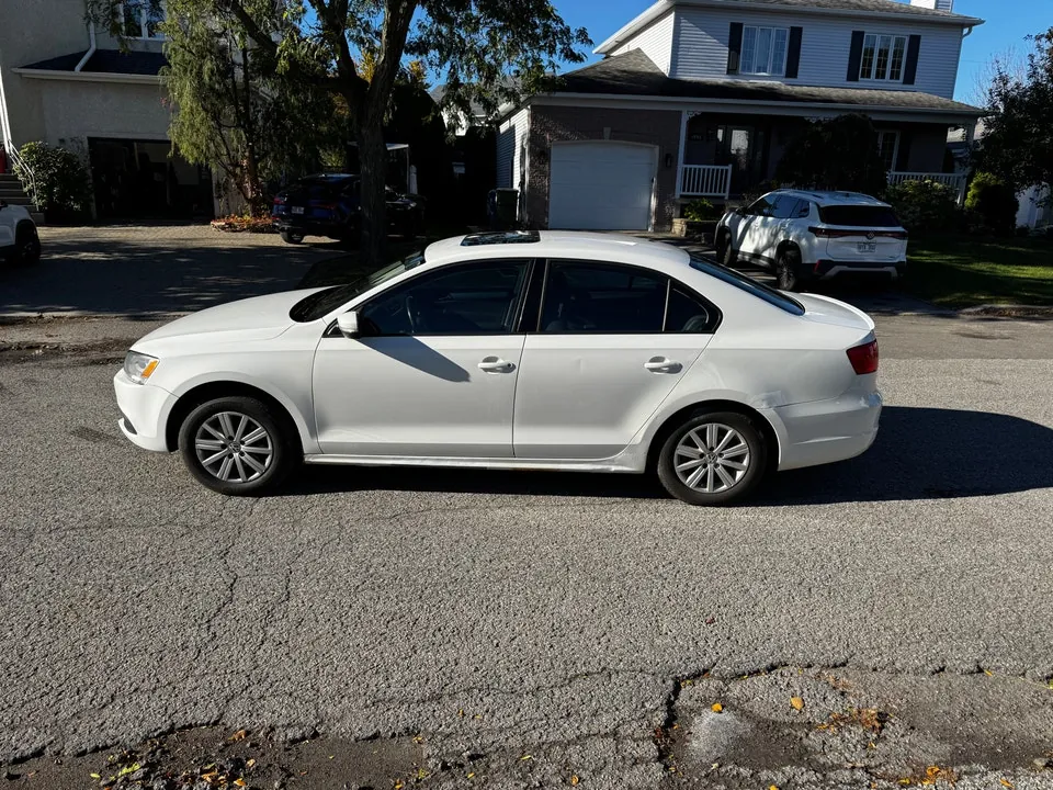 Volkswagen Jetta 2013 photo 4