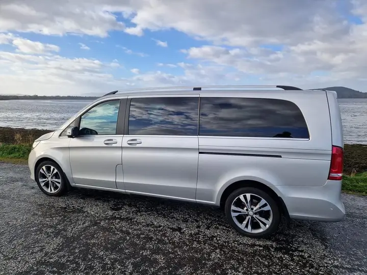 Mercedes-Benz V-Class 2018 photo 2