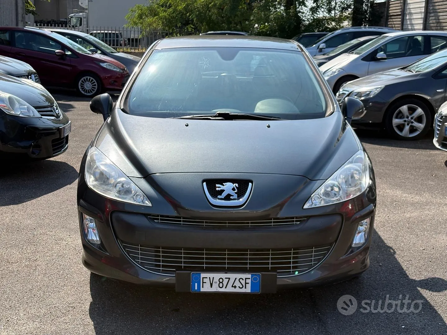 Peugeot 308 2010 photo 2