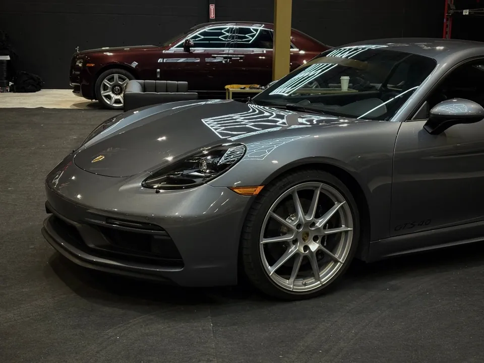 Porsche 718 Cayman 2025 photo 2