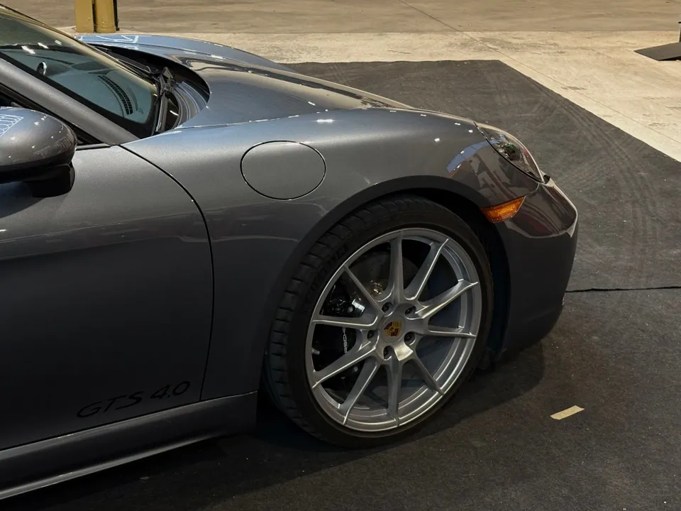 Porsche 718 Cayman 2025 photo 4